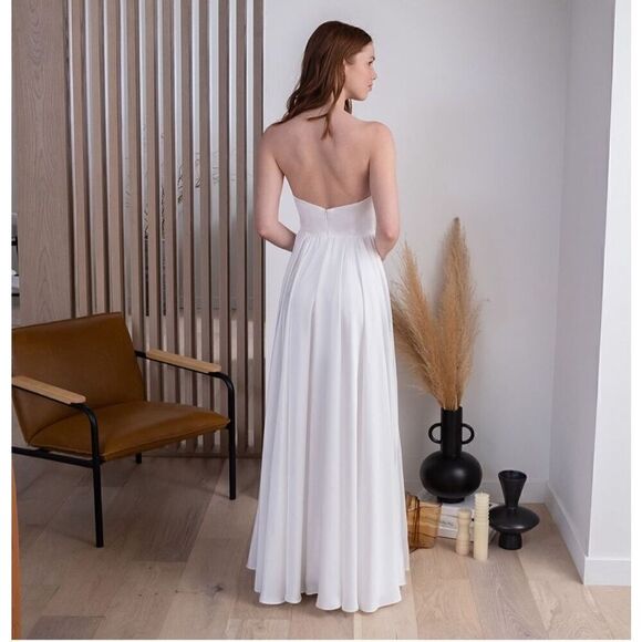 Fame and Partners The Ambrose Maxi Dress in White Bridal Dress size 2 (XS) - Picture 4 of 10